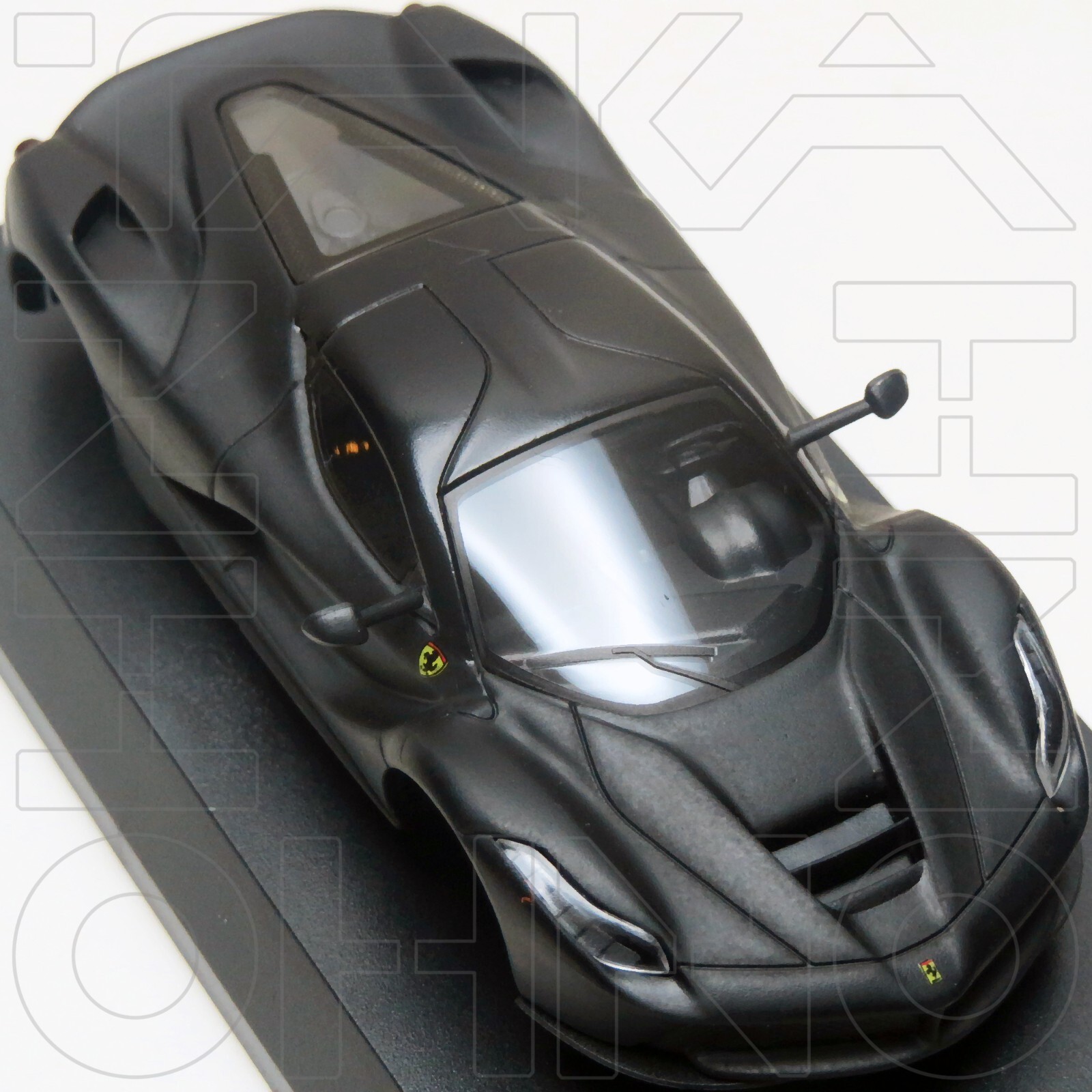 FERRARI LAFERRARI 10TH ANNIVERSARY MODEL KYOSHO 1:64 MET RED +