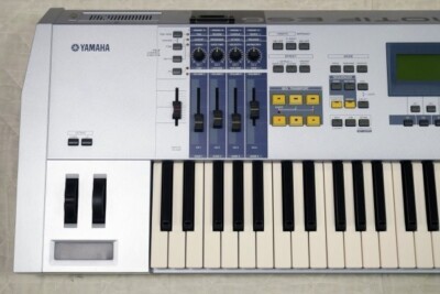 YAMAHA Motif ES6 Synthesizer 61 key keyboard | eBay