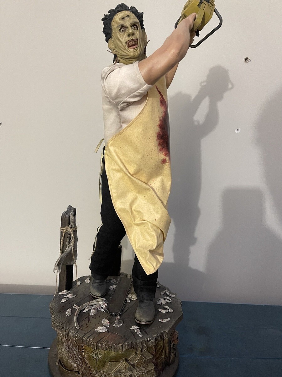 SIDESHOW The Texas Chain Saw Massacre Leatherface Premium Format 1