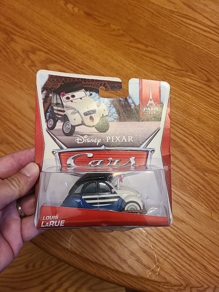 Disney Pixar Cars 2 Louis LaRue - Citroen - Paris Tour collection