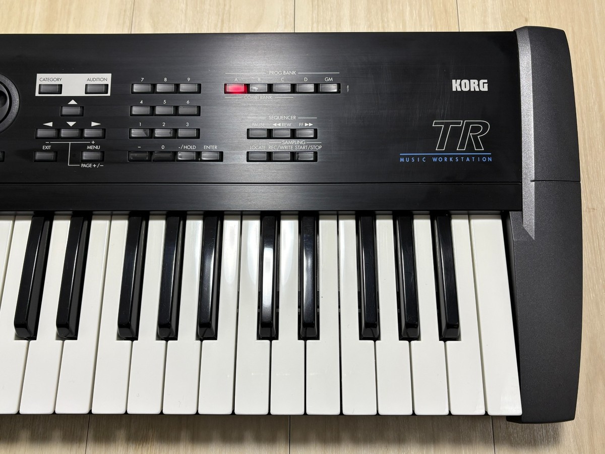 Korg TR61 61-Key Keyboard Synthesizer with Adapter Used from Japan