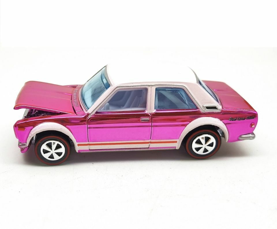 1/64 Hot Wheels RLC EXCLUSIVE 71 Datsun 510 Pink Spectraflame