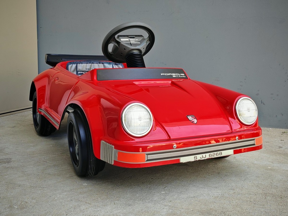 1980s Showa Porsche 911 Turbo Pedal Car Red Made by Toshima from