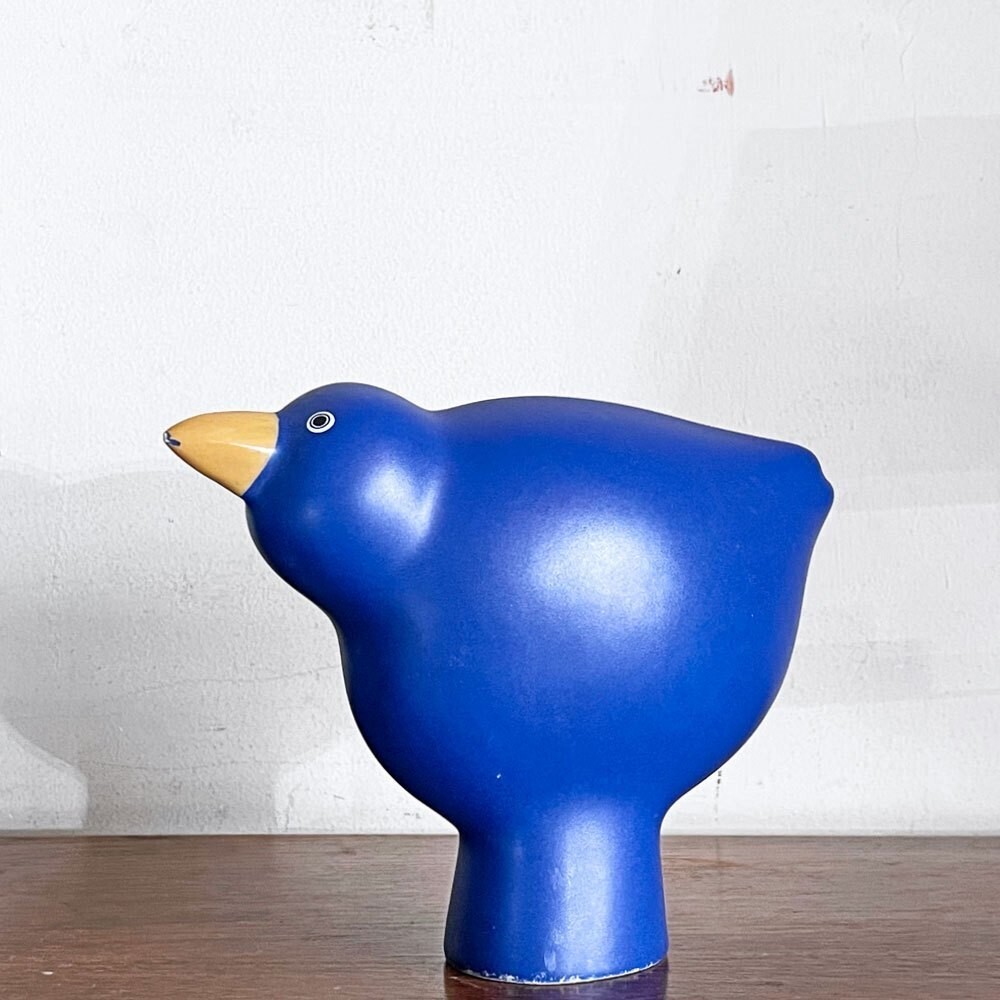 Vintage ARABIA Parvi Lisa Bird Figurine by Howard Smith, Blue