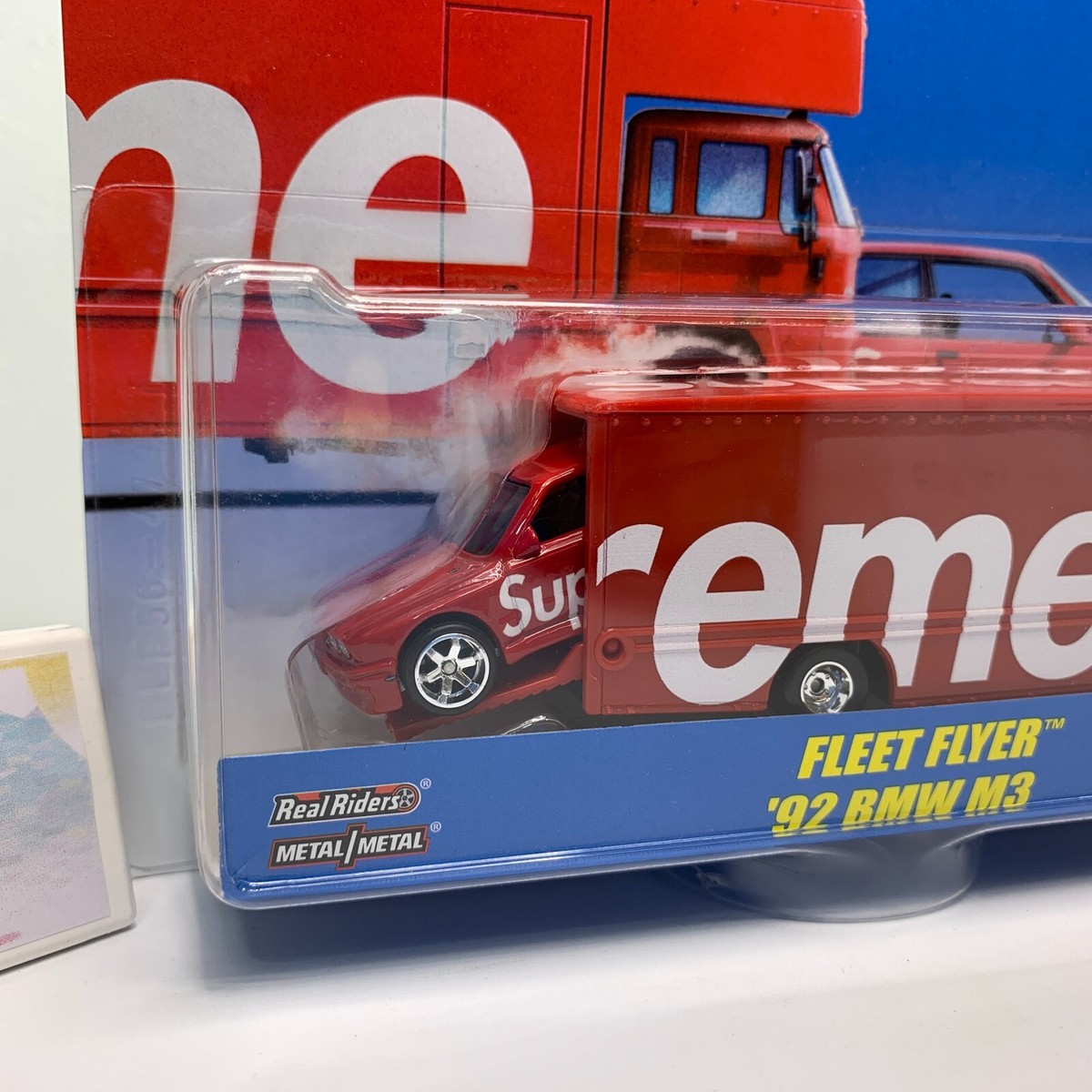 Hot Wheels Supreme Car Culture Team Transport 1992 BMW M3 Fleet