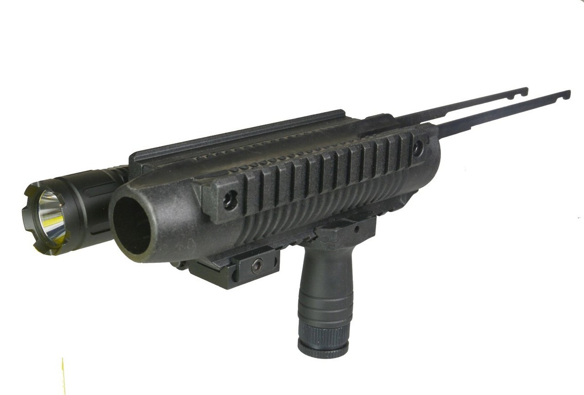 800 Lumen Tactical Flashlight + Forend For Mossberg 500 Maverick