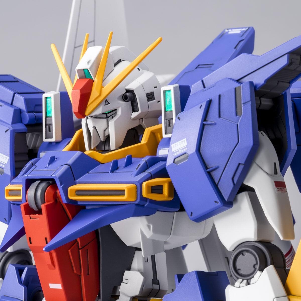 Premium Bandai RE/100 Gundam Lindwurm 1/100 Model Kit New in Box