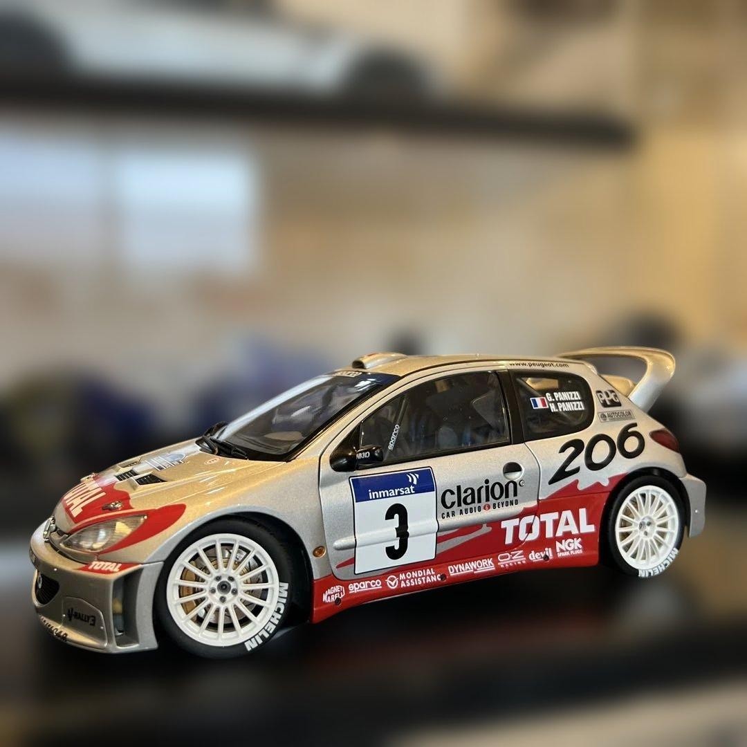 AUTOart 1/18 Peugeot 206 WRC 2002 Tarmac Rally Diecast Model Car