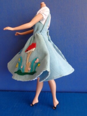 VINTAGE BARBIE OUTFIT 