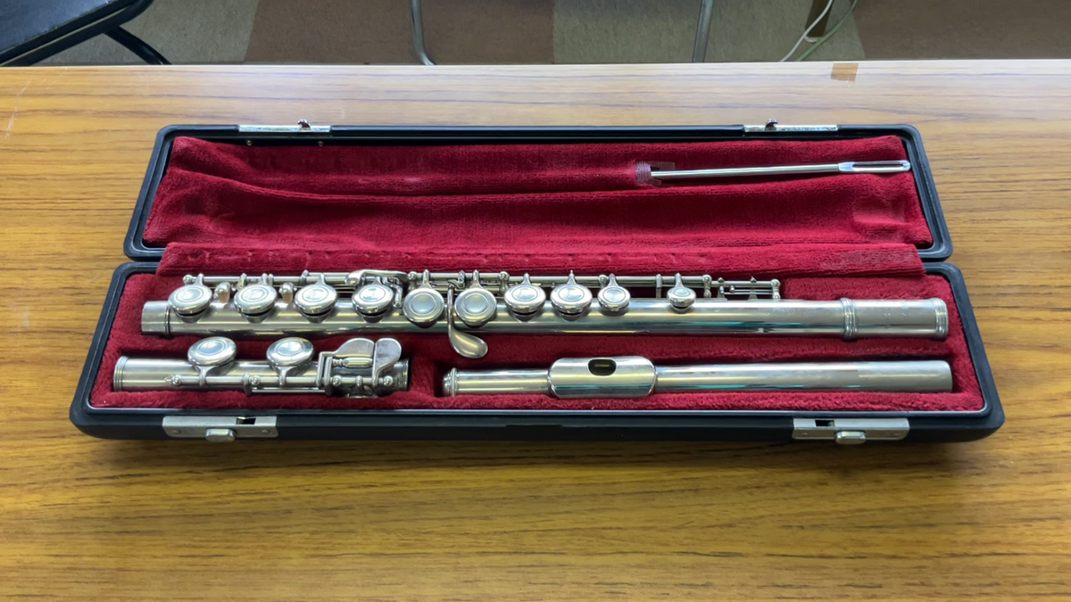 s-l1200.png