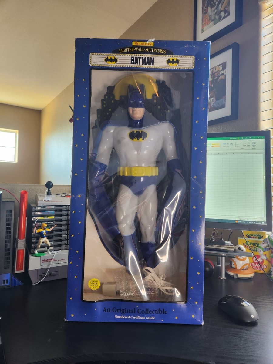 🔥🚨Vintage 1992 Headlites Batman 3D 26