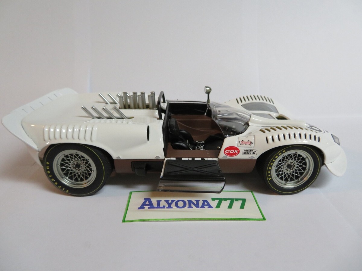 AUTOart Millennium 1/18 CHAPARRAL 2 Race Car 1965 #66 DIECAST CAR
