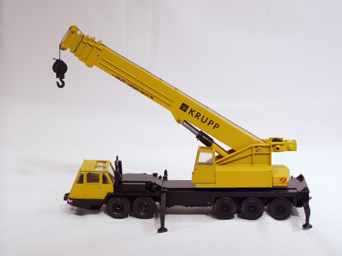 Krupp 80GMT 5 Axle Truck Crane - 1/50 - Conrad #3070 - N.MIB | eBay