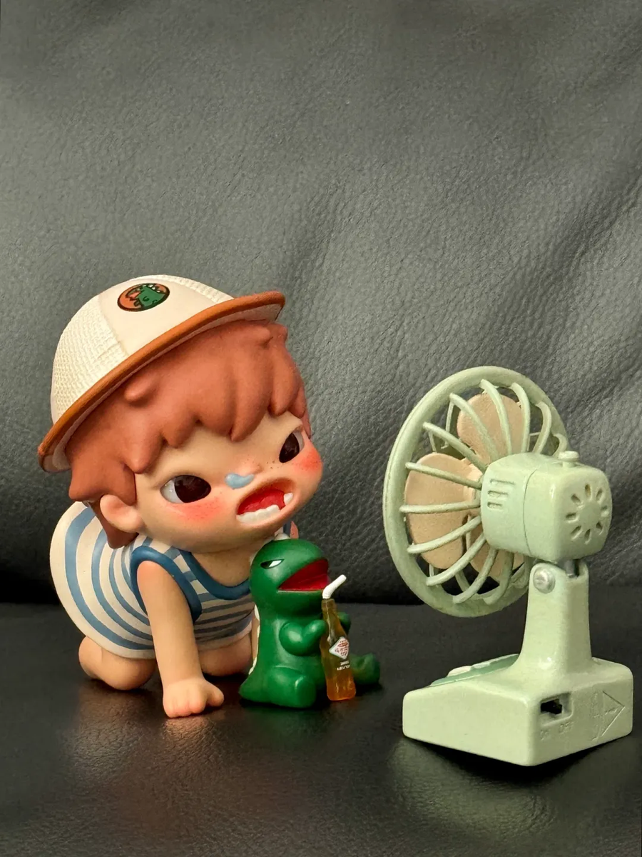 POPMART Hirono Summer Time 2025 PTS Exibition Exclusive Limited
