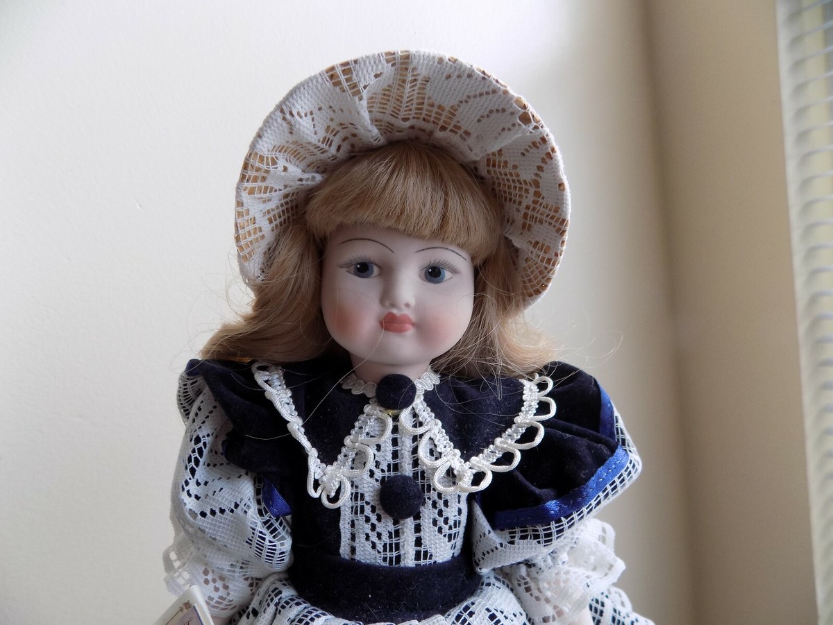 Vintage Le Bambole di Jago Capodimonte Porcelain Doll | eBay