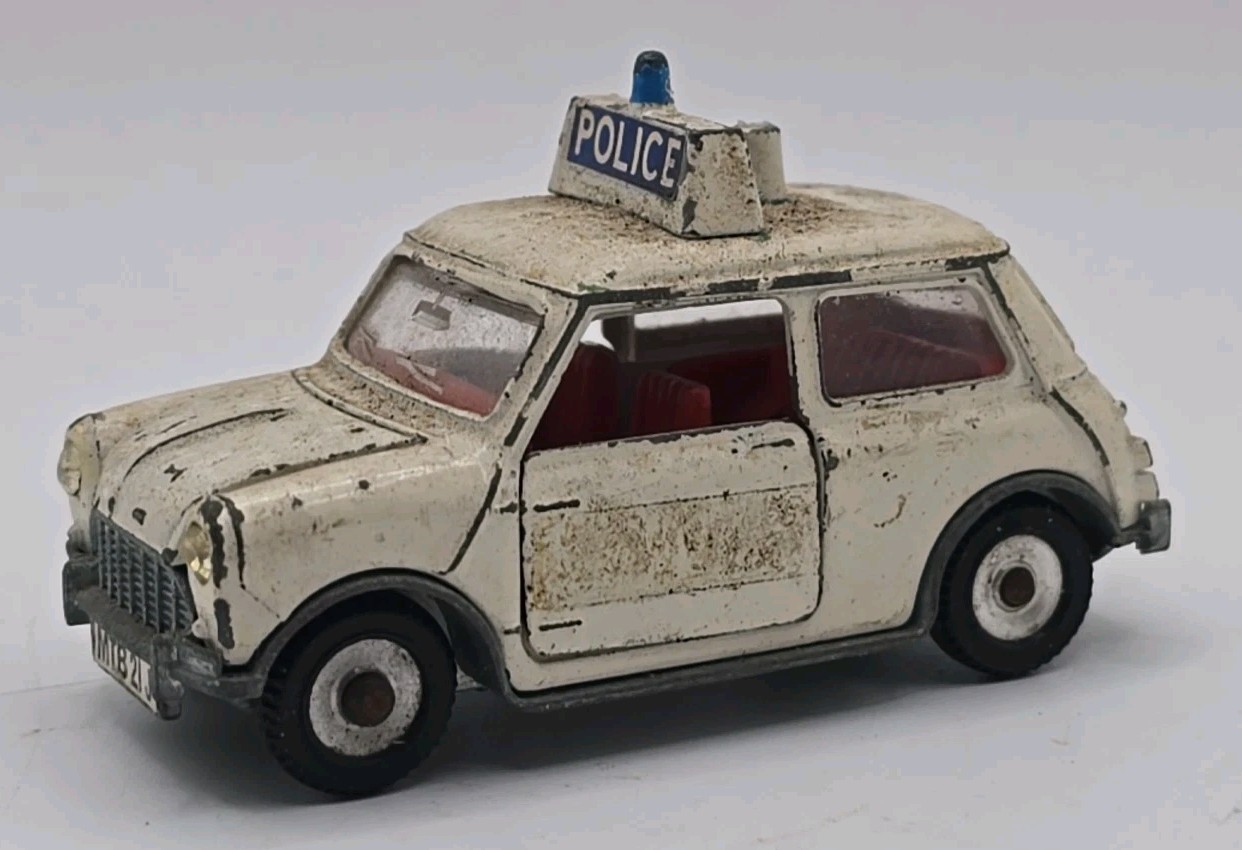 Dinky 250, Mini Cooper S Police Car - Free Price Guide & Review