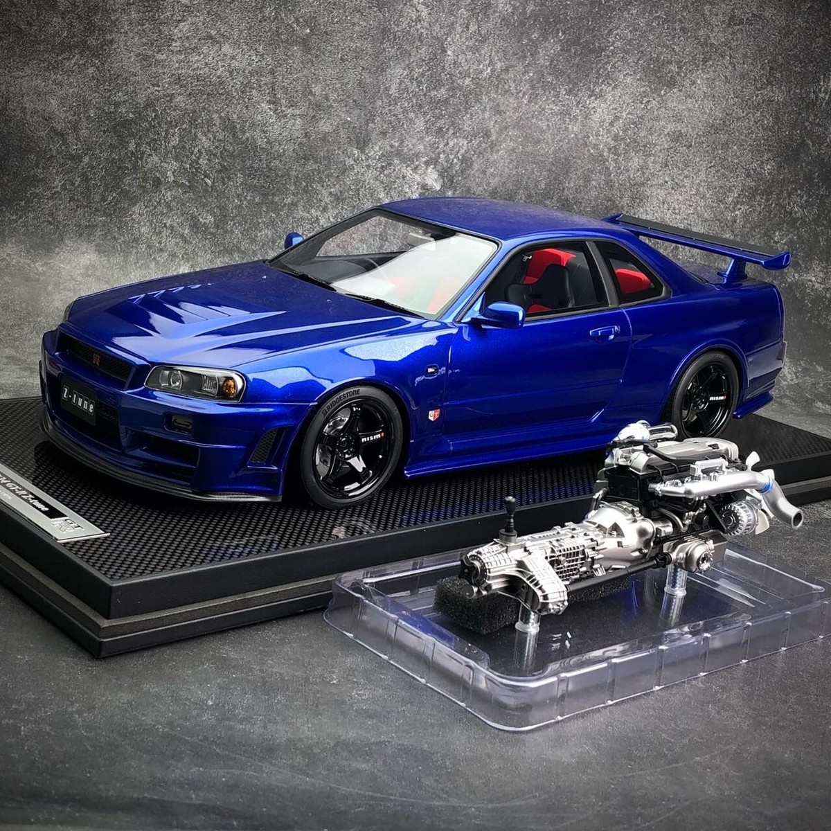 JDM Motorhelix 1/12 Nissan Skyline GTR R34 Nismo Z-Tune Bayside
