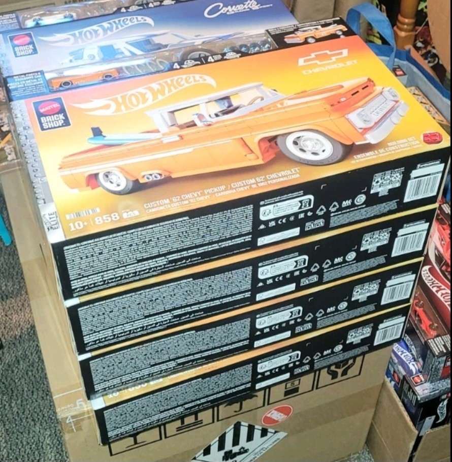 Mattel Brick Shop Hot Wheels Custom '62 Chevy (New/Sealed) Fast