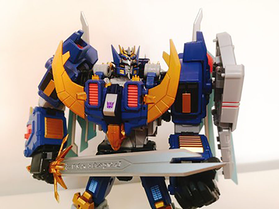 Mastermind Creations MMC R-42 D-Zef Deathsaurus IDW Ver. Ocular