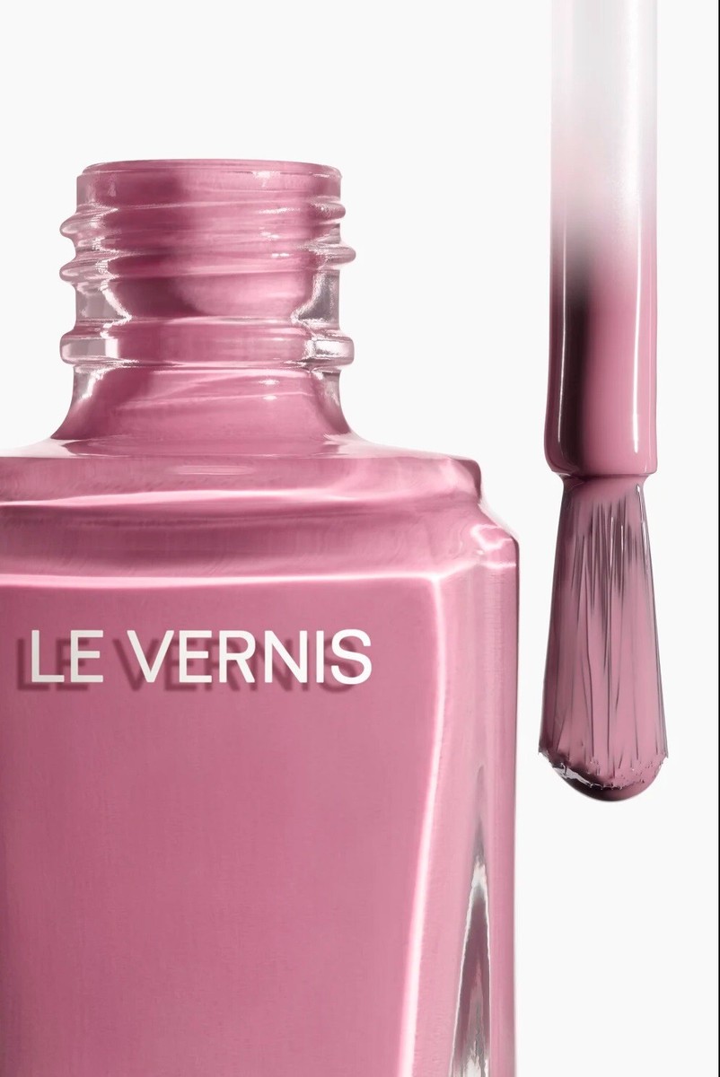 CHANEL Le Vernis LongWear Nail Colour Nail Polish 137 Sorciere | eBay