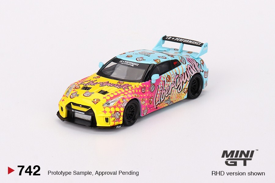 Mini GT 1:64 LB-Silhouette WORKS GT NISSAN 35GT-RR Ver.1 LBWK KUMA
