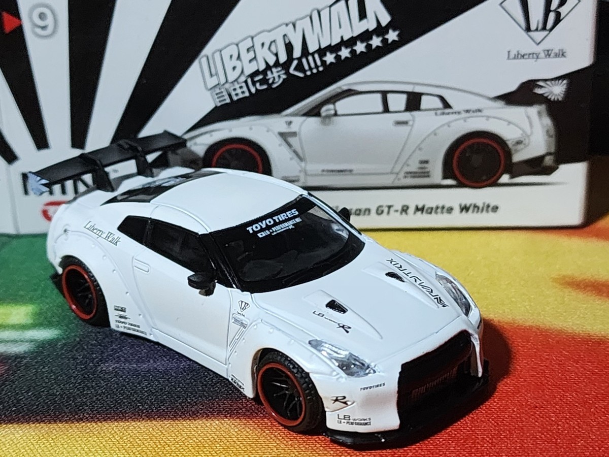 Mini GT LB WORKS Nissan GT-R R35 Matte White RHD 9 Rare Model