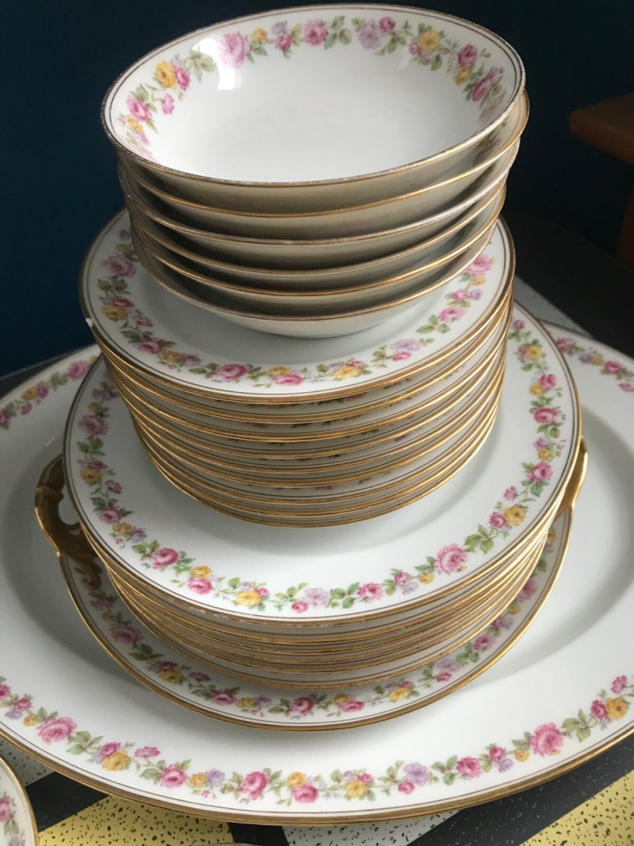 40 Pieces of Haviland & Co Limoges France Petit Flowers w/ Gold