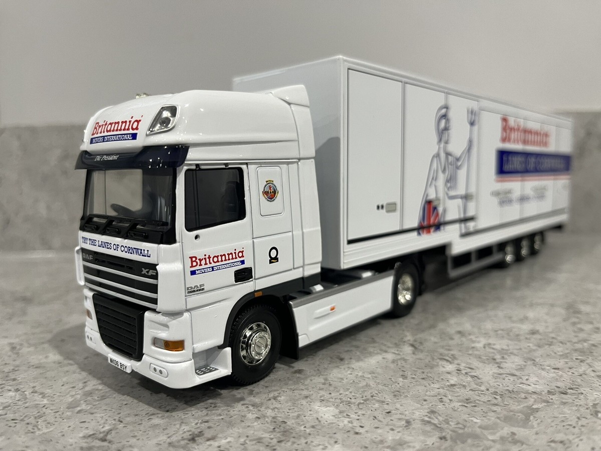 Corgi - DAF 105 + Stepframe Trailer - Britannia Movers - CC14103