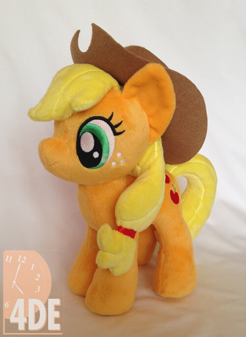 My Little Pony Applejack Plush 11