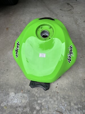 kawasaki zx-6r fuel tank 2009-2018 | eBay