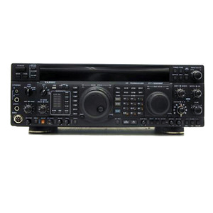 トランシーバー YAESU FT-100DM (50W) トランシーバー yaesu FT-100 M