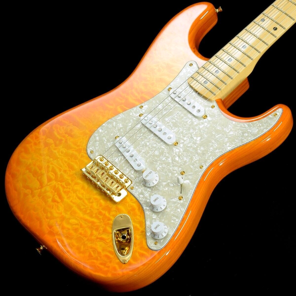 Fender FSR MIJ Traditional 50s Stratocaster Quilted Maple Electric