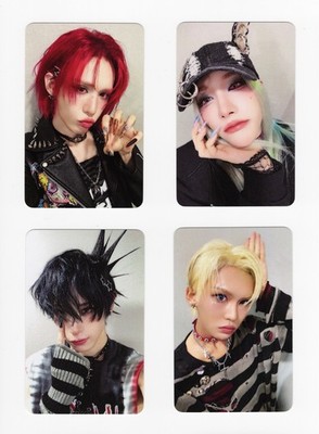 XLOV - 1st Mini UXLXVE [HELLOLIVE] 2025.11.22 SHOWCASE EVENT