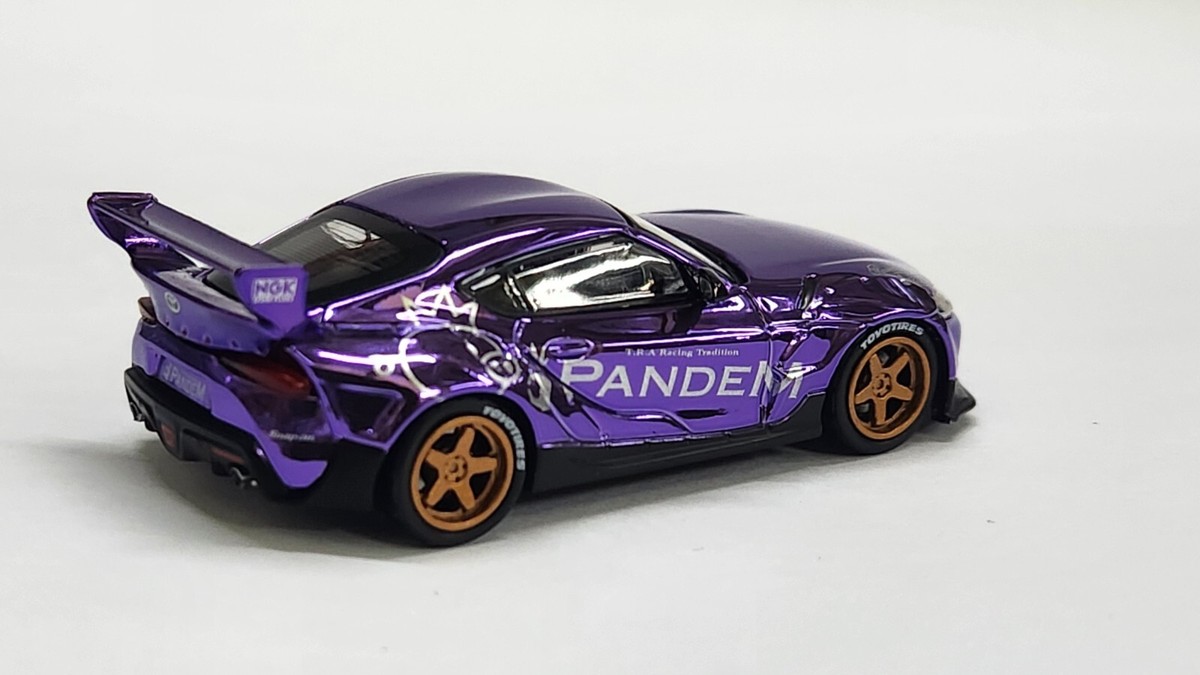 Chase 1:64 Pop Race Toyota GR Supra Pandem Purple Chrome Tokyo