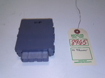 2000 Toyota 4Runner Relay Assy Running Light Module OEM 82642