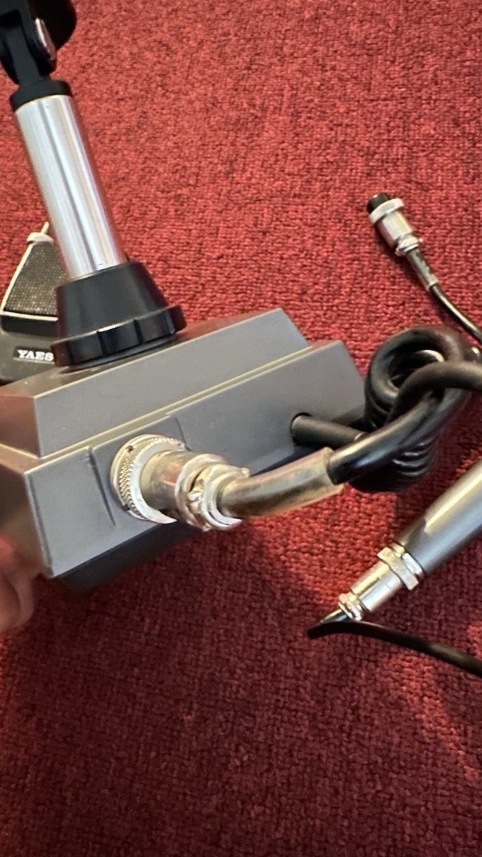 Yaesu MD-1 C8 Vintage Ham Radio 8-Pin Desk Microphone (UNTESTED