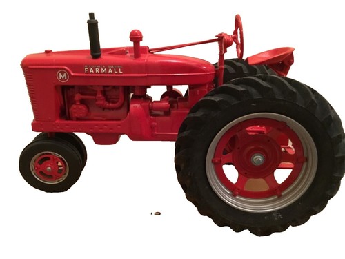 Ertl International 1486 Tractor With '77 Scout Set. 1/64 Scale | eBay