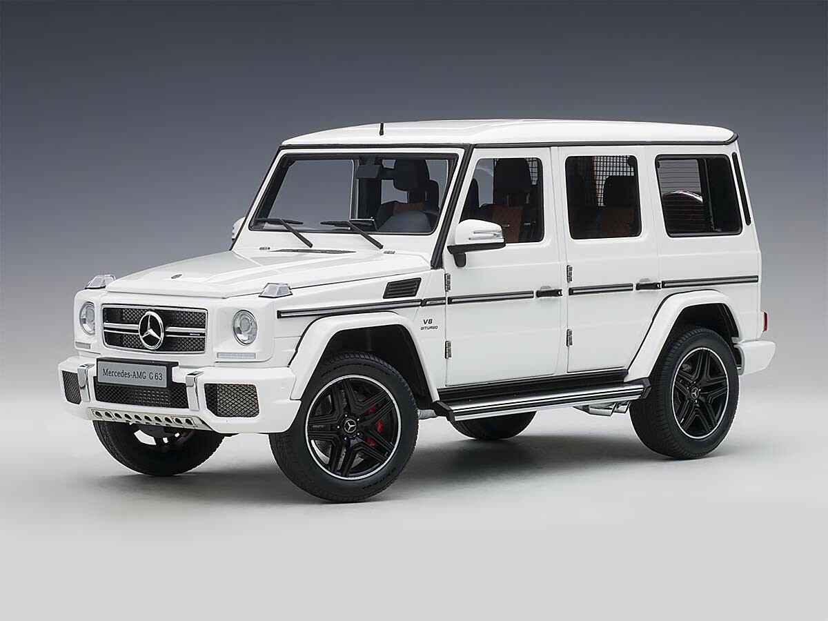 MERCEDES-BENZ G63 AMG G-WAGON GLOSS WHITE 1:18 by AUTOART 76321