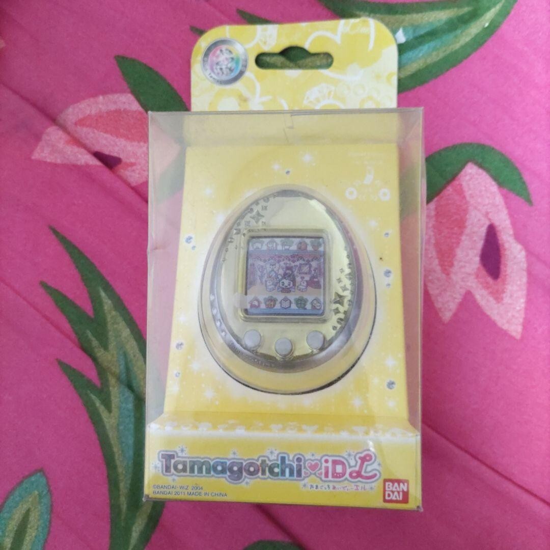 たまごっち iDL 2011 Tamagotchi iD L BANDAI Tamagotchi iD L BLUE