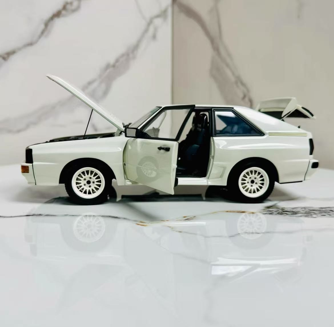 SUPER RARE* Autoart 1/18 Audi Sport Quattro SWB 1984 White | eBay
