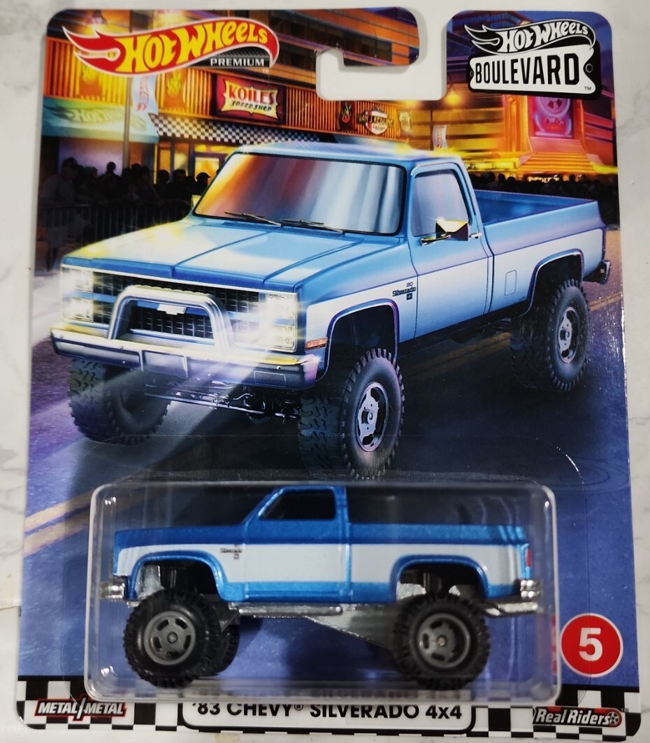 83 Chevy Silverado 4x4 PICKUP Hot Wheels Boulevard Real Riders