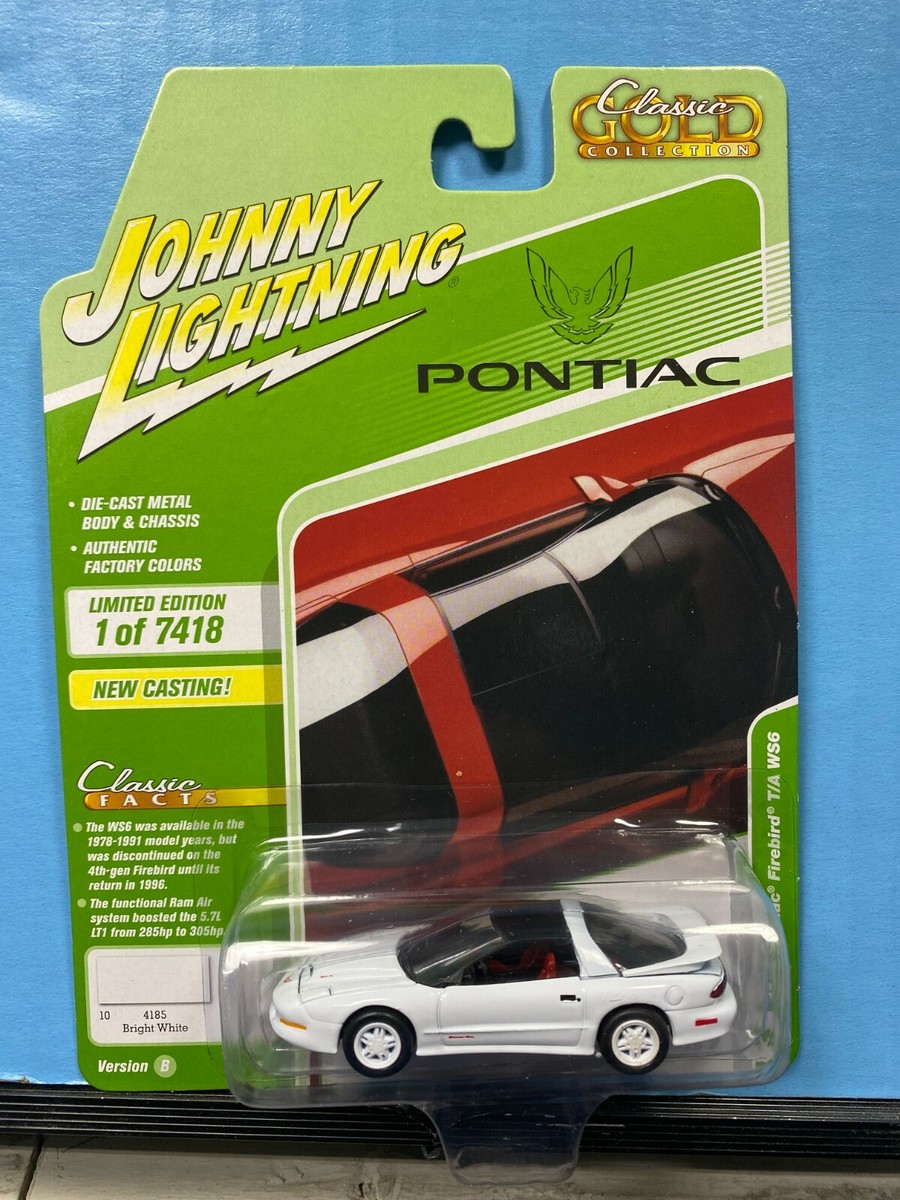 1/64 JOHNNY LIGHTNING 1996 PONTIAC FIREBIRD TRANS AM COUPE BRIGHT