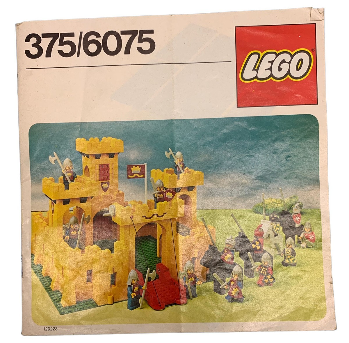 Vintage Lego Set 375 Yellow Castle 6075 Pre Owned Complete, see