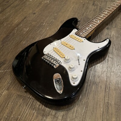 MIJ Vintage Fresher Straighter Stratocaster Type Electric Guitar