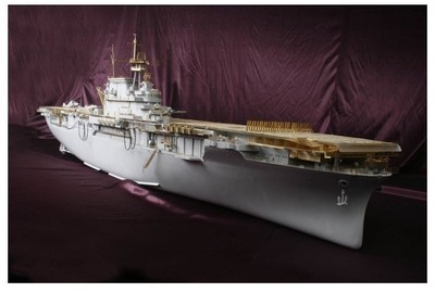 Hobby365 Brand New 1/200 USS CV-8 HORNET Super DX Pack for