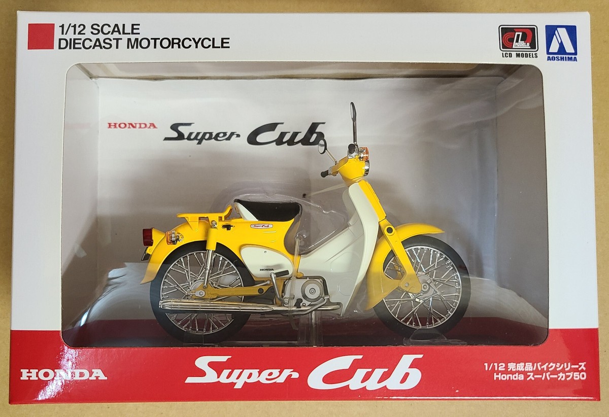 Aoshima 1/12 Honda Super Cub 50 Yellow Diecast Motorcycle Skynet