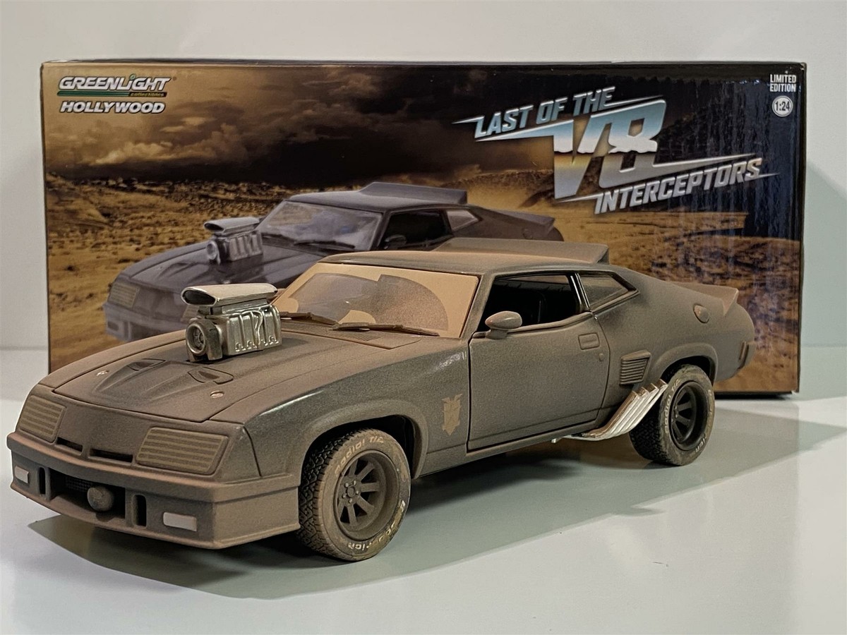 Mad Max Last of the V8 Interceptors Weathered 1:24 Greenlight