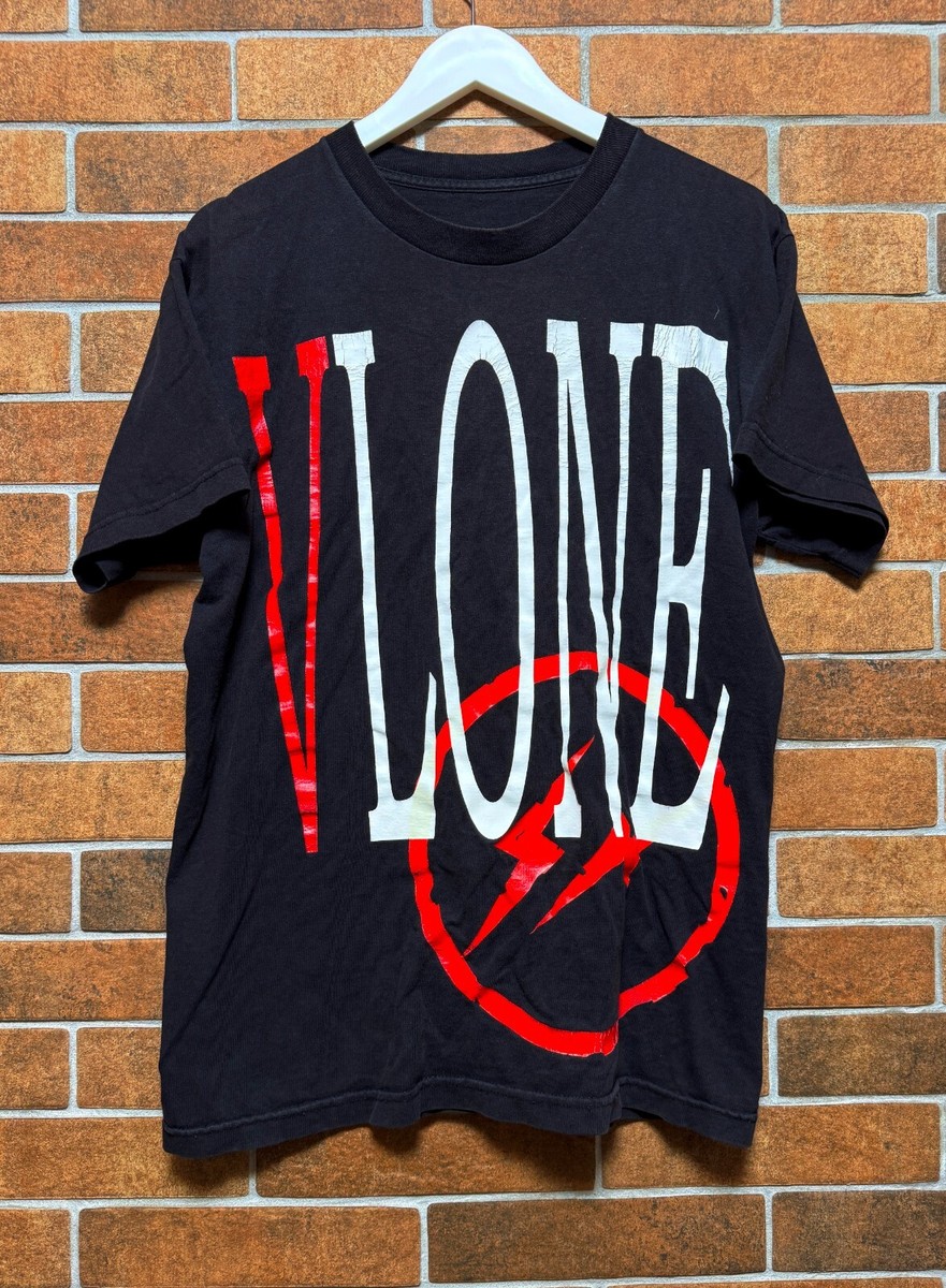 VLONE X FRAGMENT FRIENDS DESIGN BIG LOGO REVERSIBLE STAPLE SHIRT