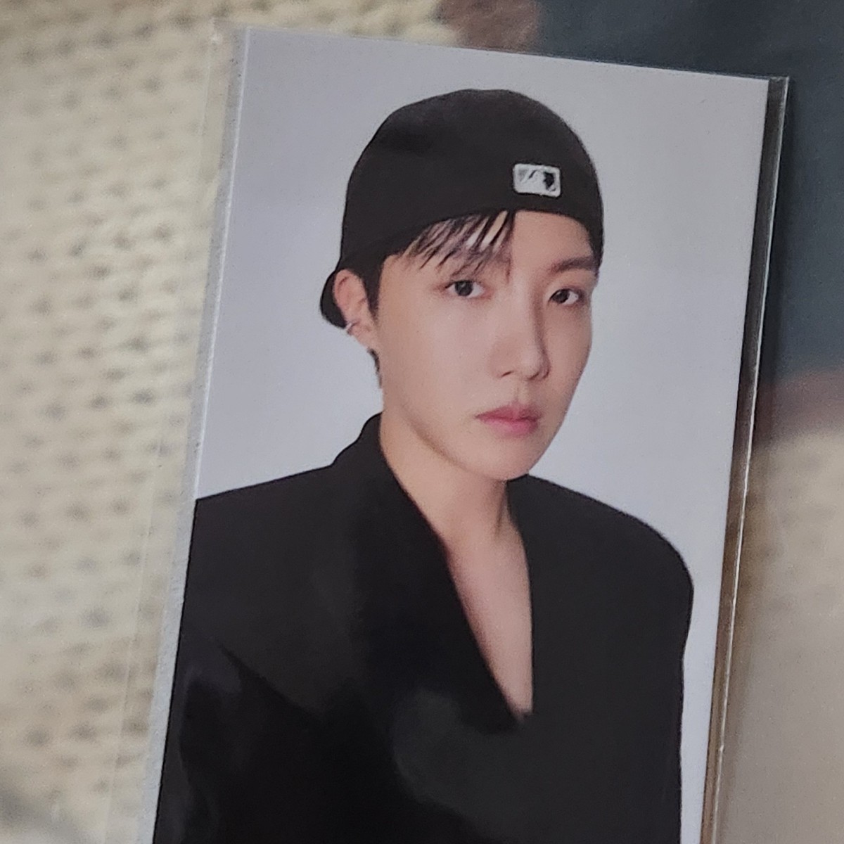 BTS J-HOPE Cowichan Cardigan (Beige) photocard Official HOPE ON