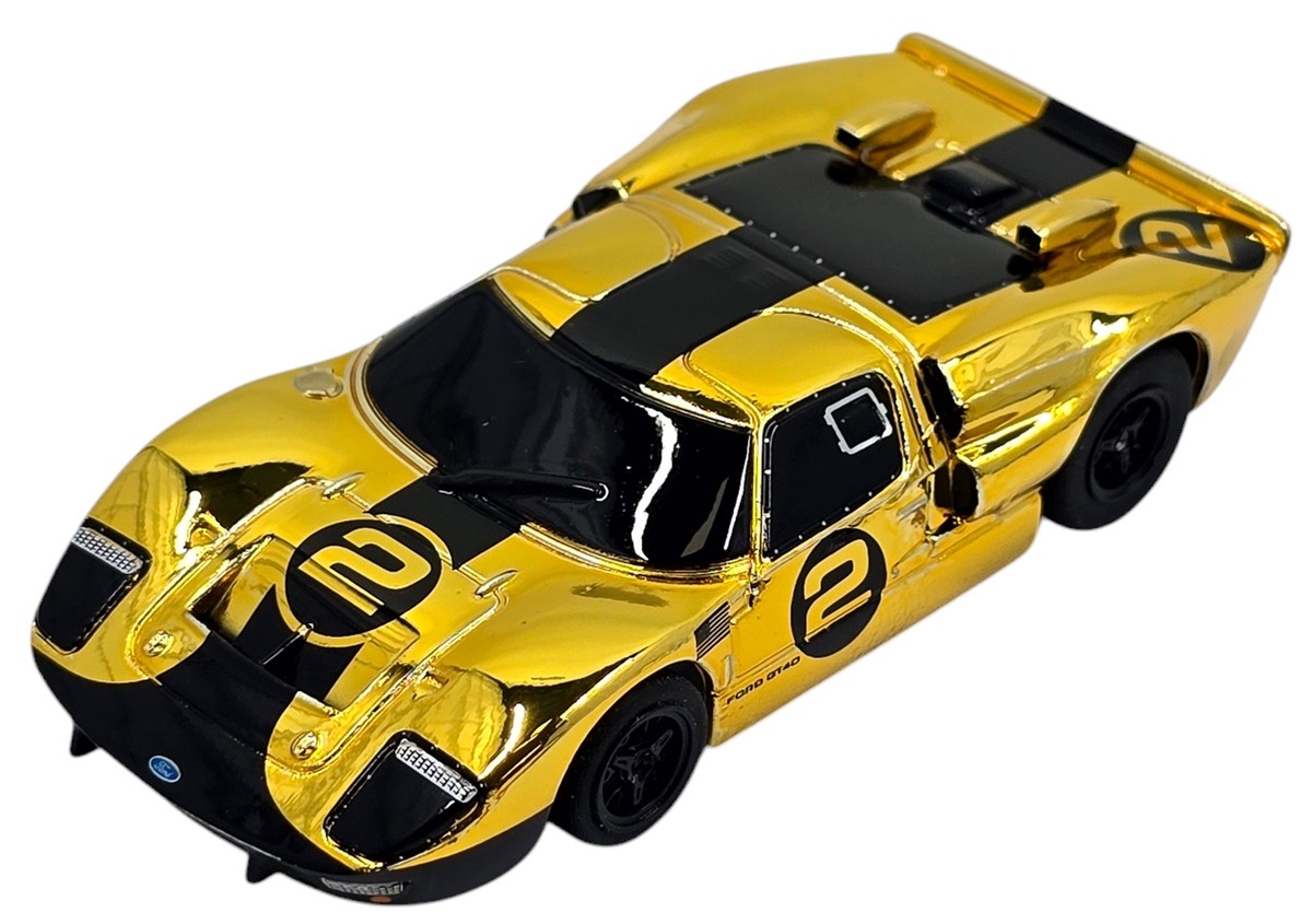 AFX Ford GT40 MKII #2 Mirror Gold Chrome / Black Edition Mega G+